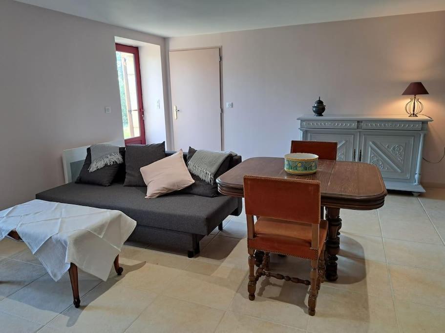 Le Logement Des Barthes Mongauzy Ngoại thất bức ảnh